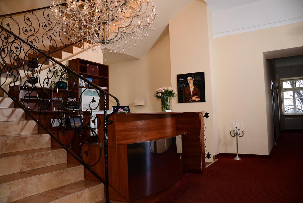 Hotel Zamkowy Валбжих Екстер'єр фото