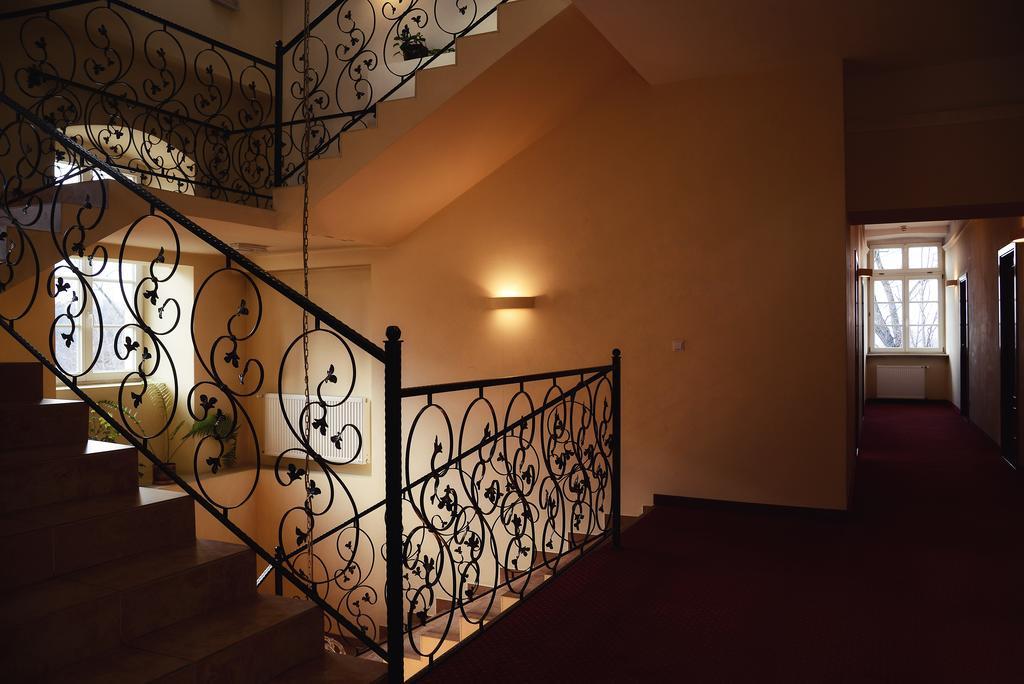 Hotel Zamkowy Валбжих Екстер'єр фото